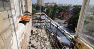 Демонтаж балкона Азнакаево, цена от 3021 руб.