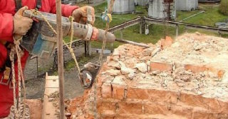 Демонтаж дымовых труб в Азнакаево - профессиональные услуги от Сварной-Знк от 530 руб.