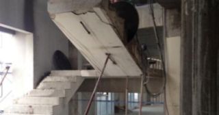 Демонтаж лестницы Азнакаево, цена от 3021 руб.