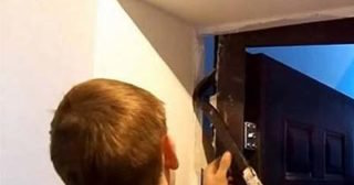 Демонтаж металлической двери в Азнакаево - стоимость от 2120 рублей