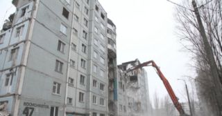 Демонтаж многоэтажного дома Азнакаево, цена от 3762 руб.