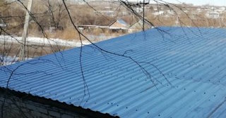 Демонтаж поликарбоната с крыши в Азнакаево - услуги по доступной цене от 636 рублей