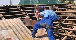 Демонтаж крыши в Азнакаево - стоимость работ от 742 рублей за м2