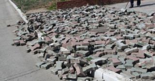 Демонтаж тротуарной плитки Азнакаево, цена от 3021 руб.