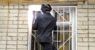 Профессиональный демонтаж решеток в Азнакаево от Сварной-Знк - от 583 руб.